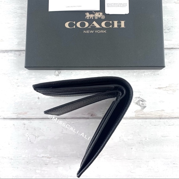 COACH | MARVEL Men’s 3-in-1 Wallet With Patches - Picture 9 of 16